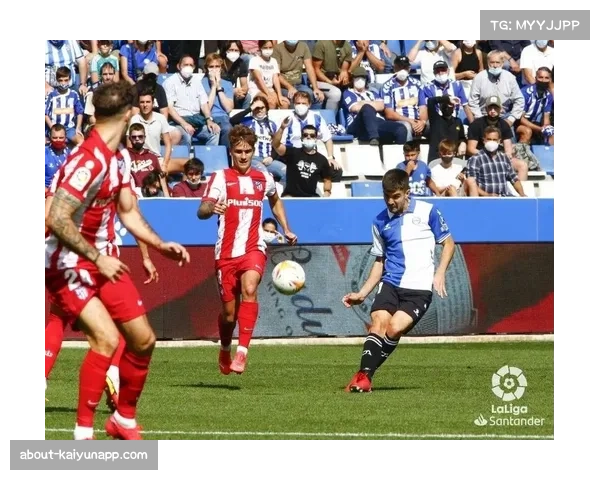 阿拉维斯卢卡斯·博耶梅开二度，成球队保级关键火力点